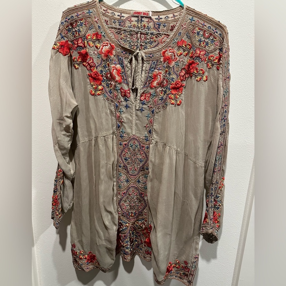 Johnny Was Alora Blouse Tunic Floral Embroidered KhakiFloral